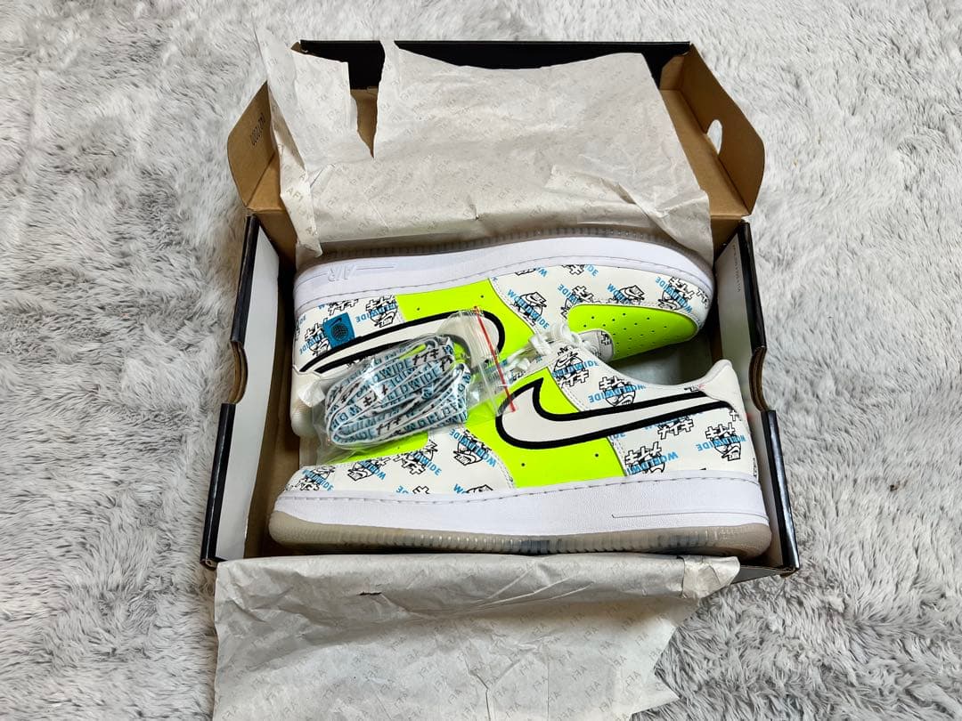 ナ*ビ様 【新品・希少／箱付き】NIKE AIR FORCE 1 ’07 LV8