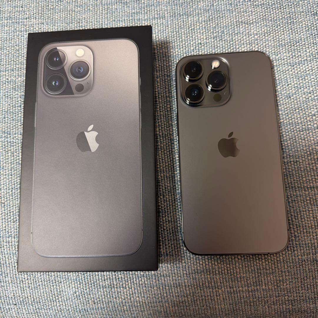 美品　iPhone 13 Pro/256GB ブラック(SIMフリー)