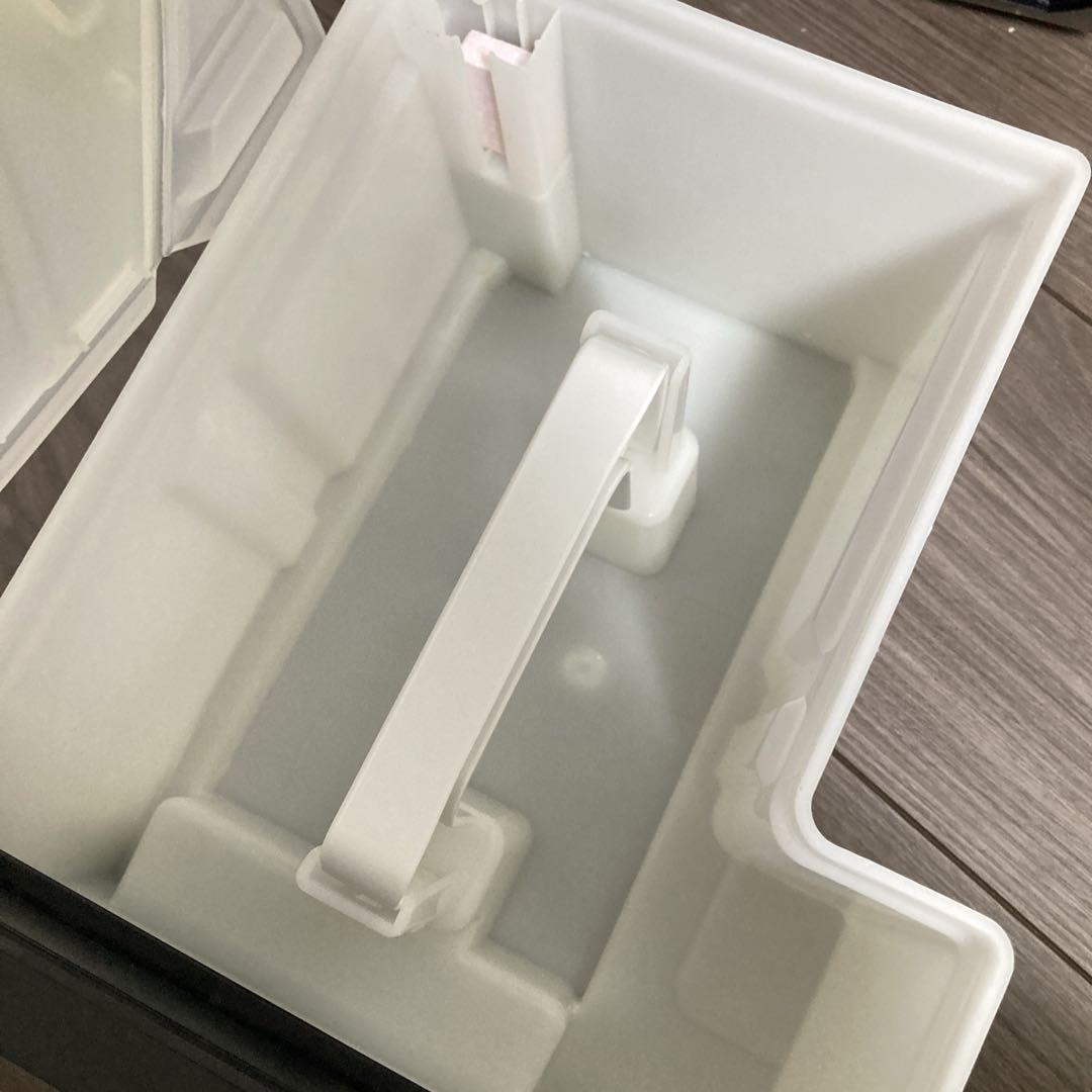 美品 2021年製 SHARP 除加湿空気清浄機　KC-HD70-W