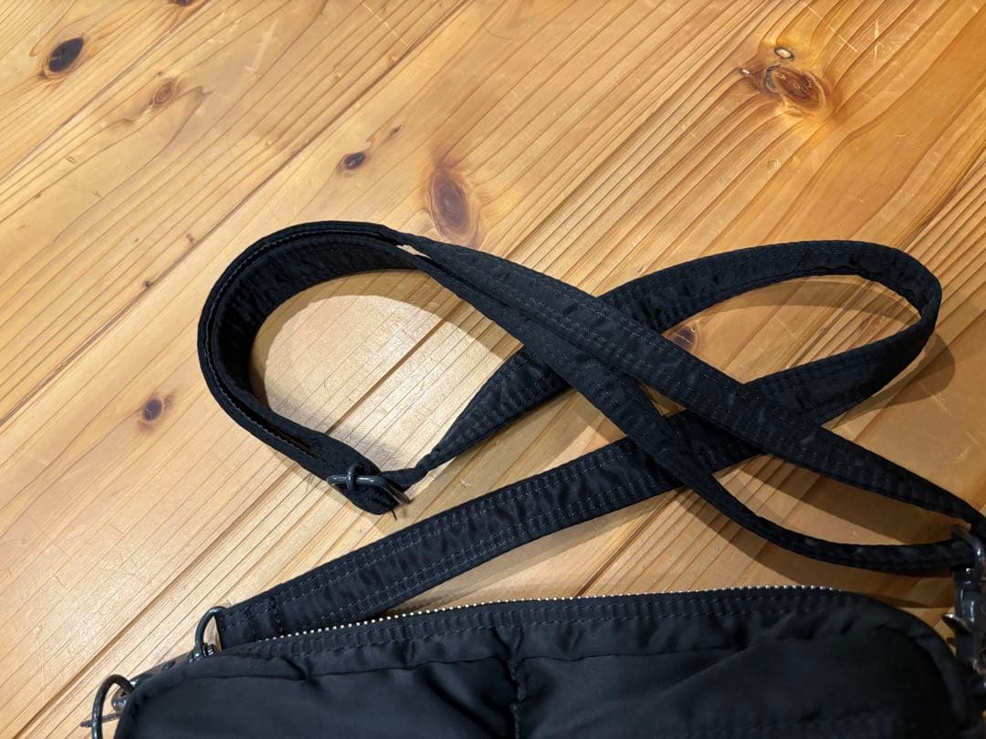 【美品】PORTER ブラックショルダーバッグ