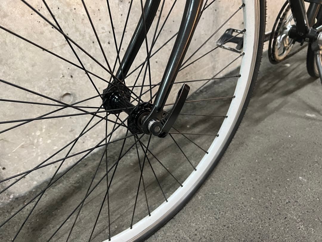 トーキョーバイク ブラック 57センチ 650c×25C（固着有）