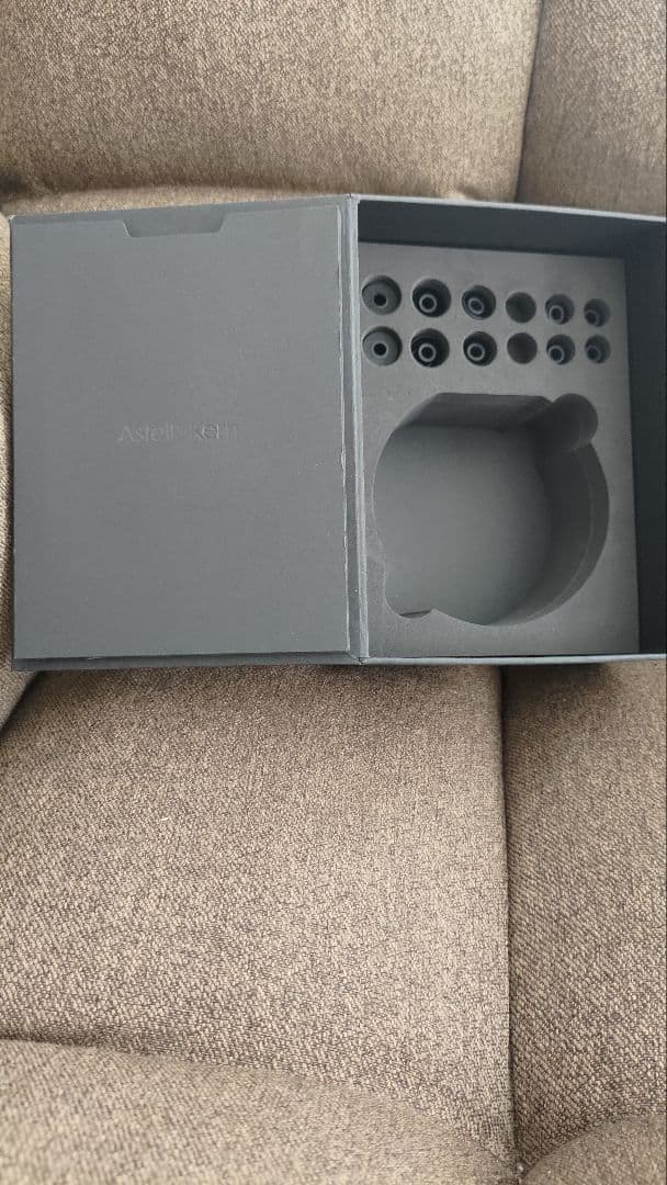 イヤホン Astell&Kern AK ZERO 2