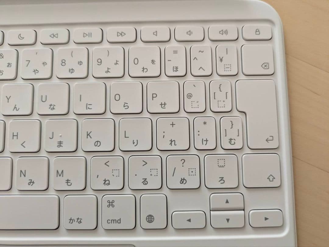 美品　iPad 第10・11世代 Magic Keyboard Folio 純正