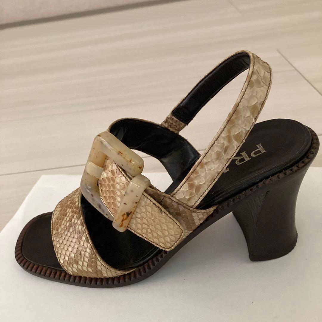 11月20日までタイムセール　PRADAスネイクサンダル