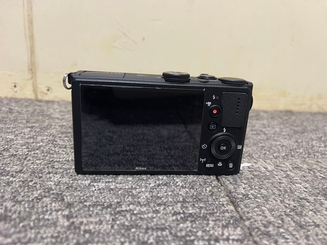 Nikon COOLPIX P340 ￼ ジャンク