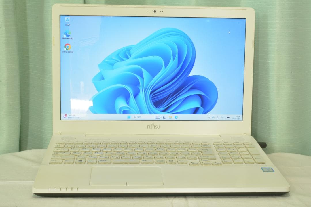 富士通 LIFEBOOK AH50/X 6世代CORE I7　SSD120GB