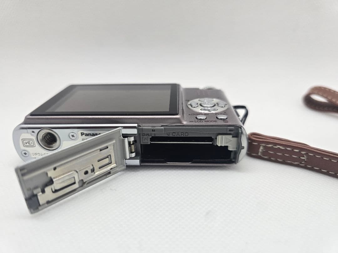 【超美品】Panasonic LUMIX DMC-FX30 付属品付 ケース付き