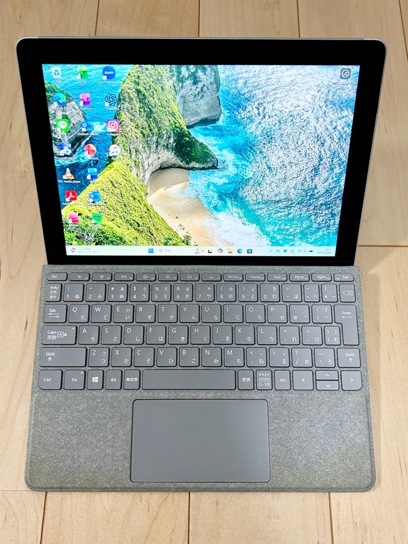 薄型軽量 Surface Go ノートPC 8GB SSD Windows11