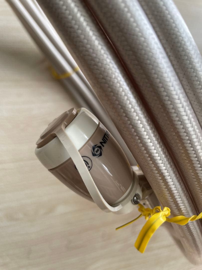 ガスファンヒーター 本体　説明書　別売の接続ホース付き　ジャンク品