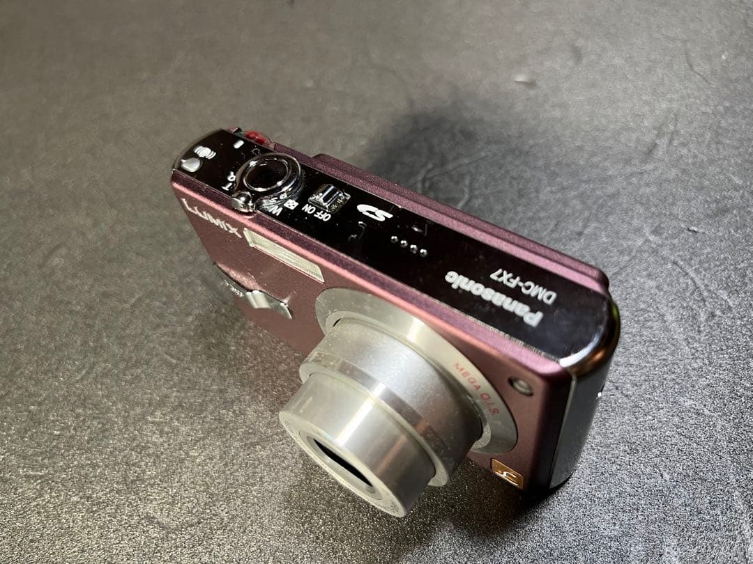美品‼︎Panasonic LUMIX DMC-FX7 パープルコンパクトデジカメ