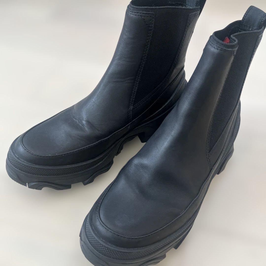 ぺ*こ様 【美品】SOREL ソレル　ブラックレザーサイドゴアブーツ 24cm