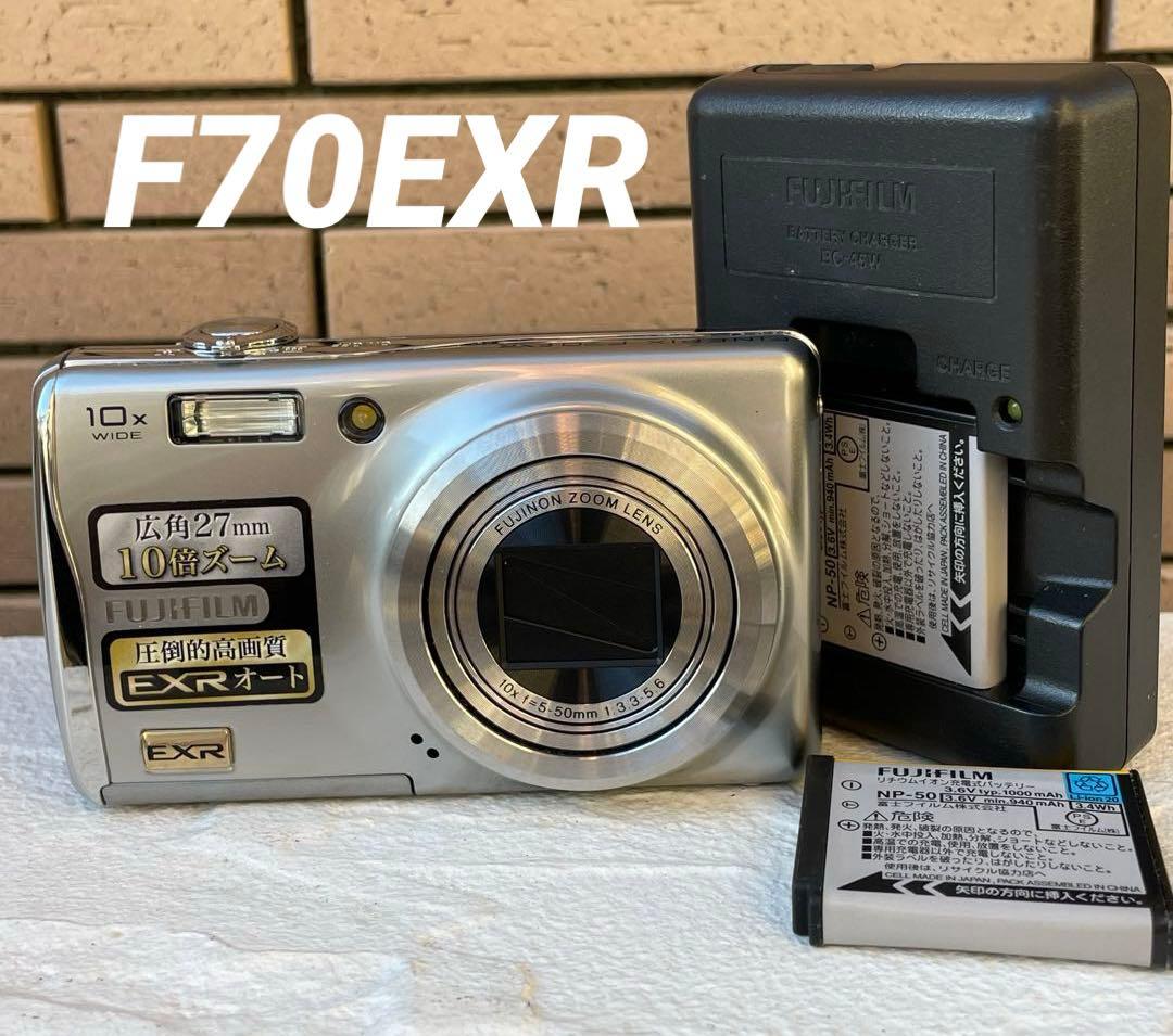 実写美⭕️美品/訳有【動作確認済】FUJIFILM FINEPIX F70EXR