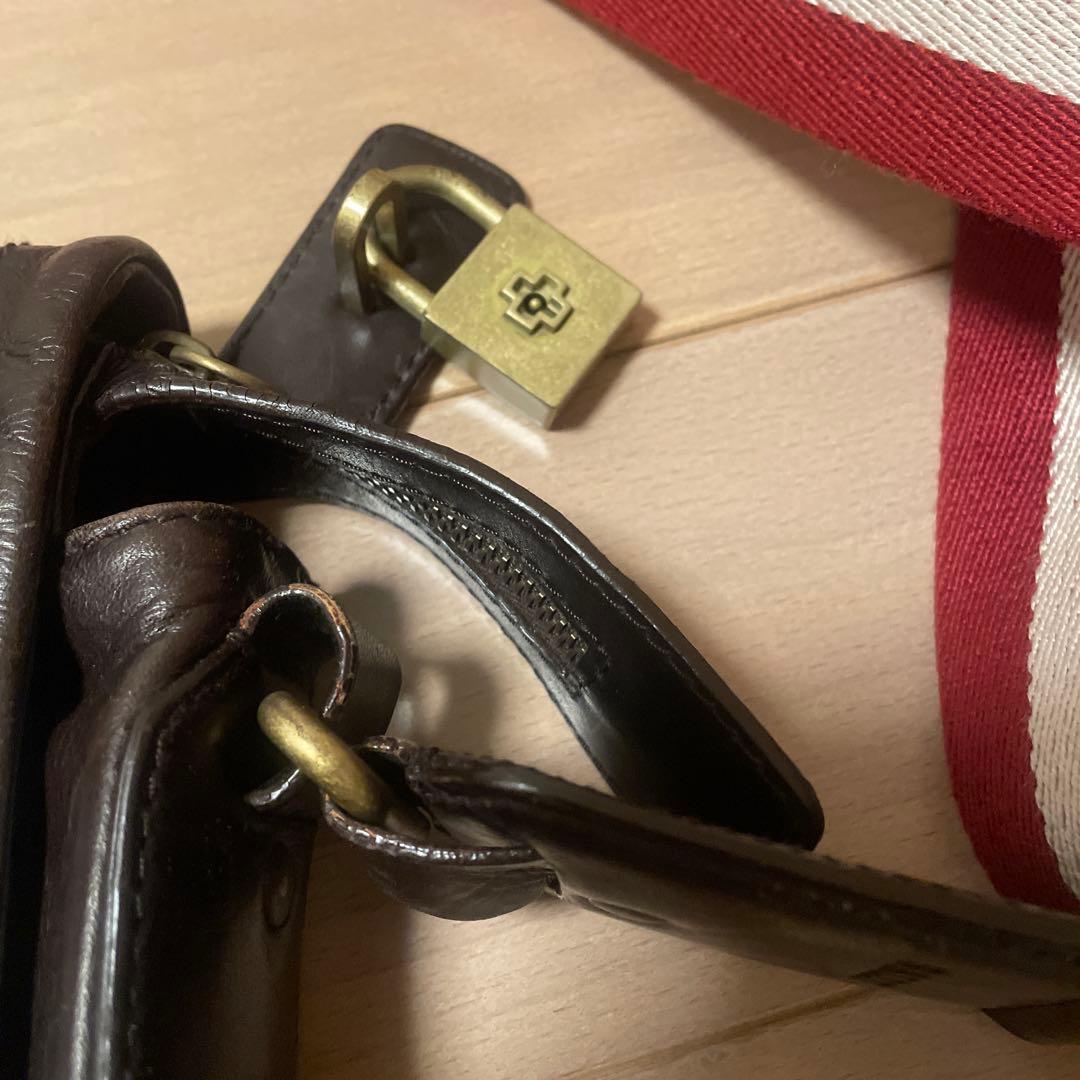 BALLY バリー 大判のメッセンジャーバッグ 濃茶レザー