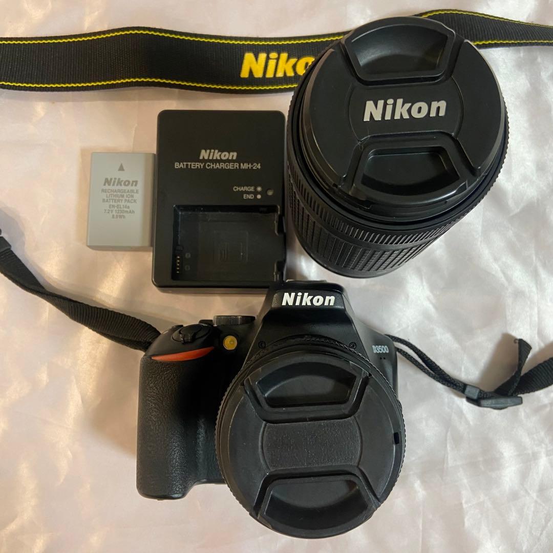 NIKON D3500 ダブルズームキット デジタル一眼レフカメラ