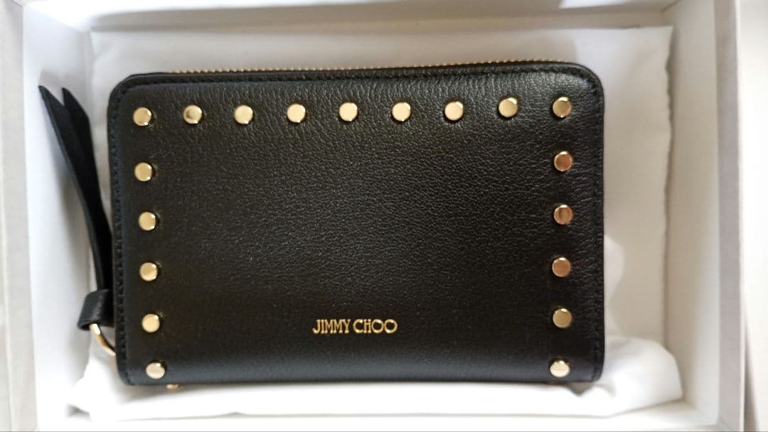 【新品】JIMMY CHOO スタッズレザーウォレット ミドルウォレット財布 黒