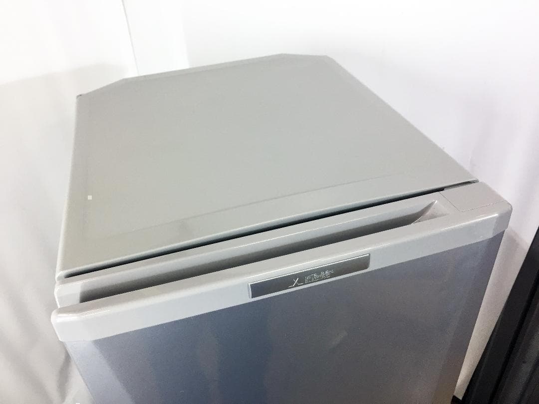 30日迄！送料無料★三菱　ラウンドカット　２ドア冷蔵庫【MR-P15Y】