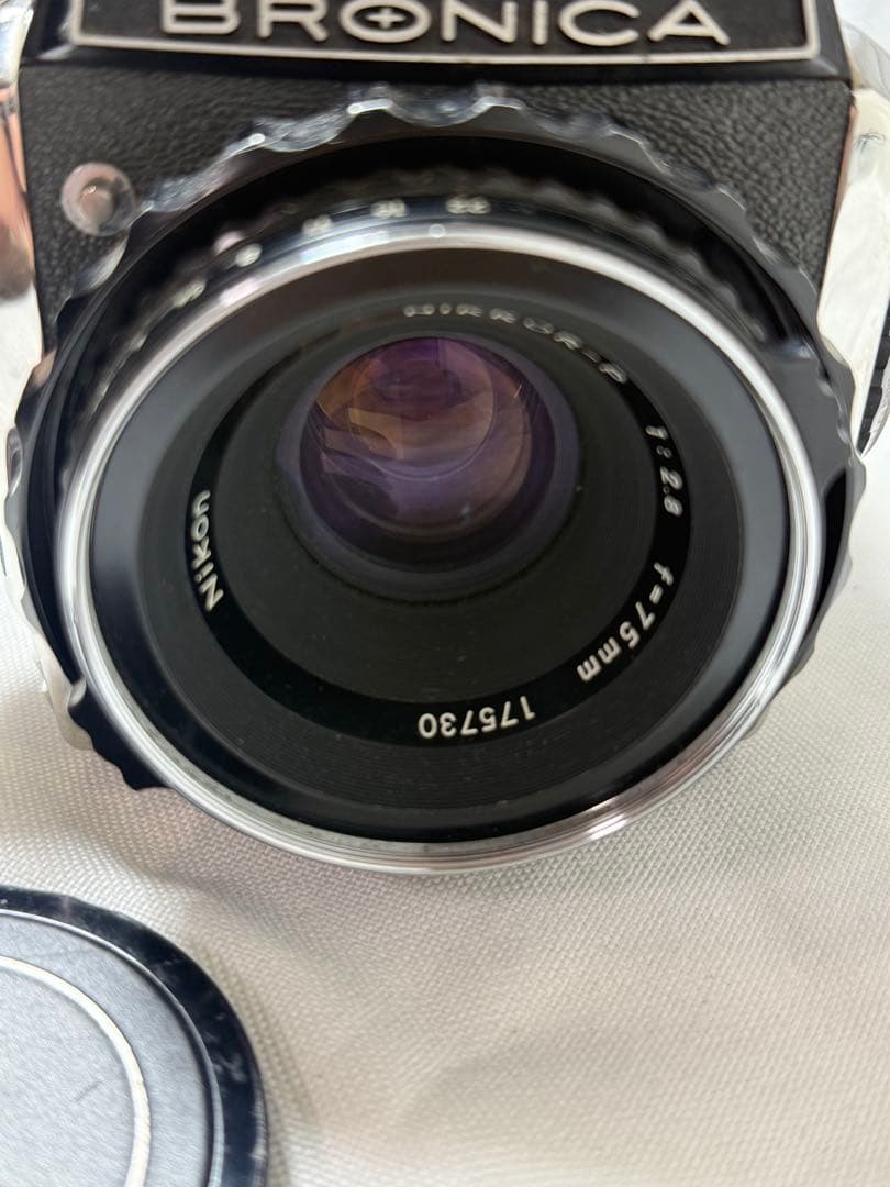 ダ*ル様 ブロニカ Zenza Bronica S2 / NIKKOR-P