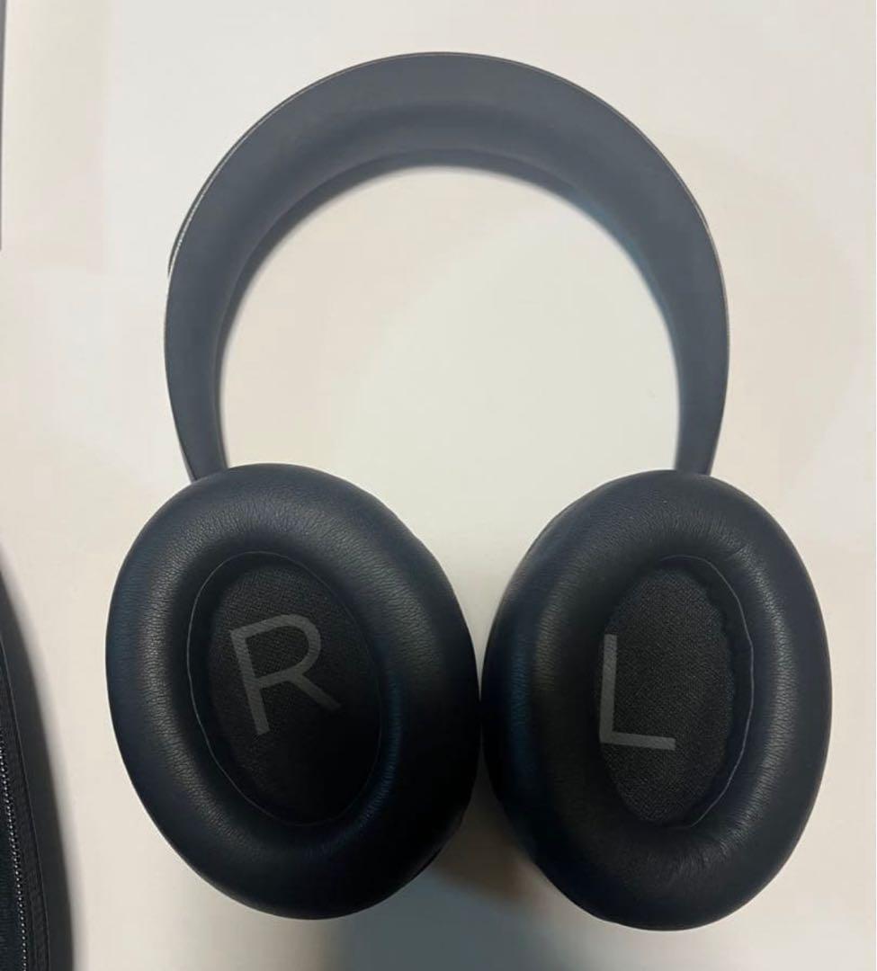 BOSE NOISE CANCELLING ヘッドホン　ボウズ 700