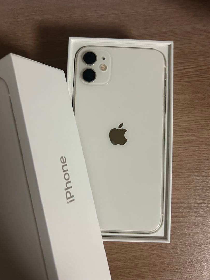 【限定お値下げ中】Apple iPhone11 ホワイト 箱付き 64GB