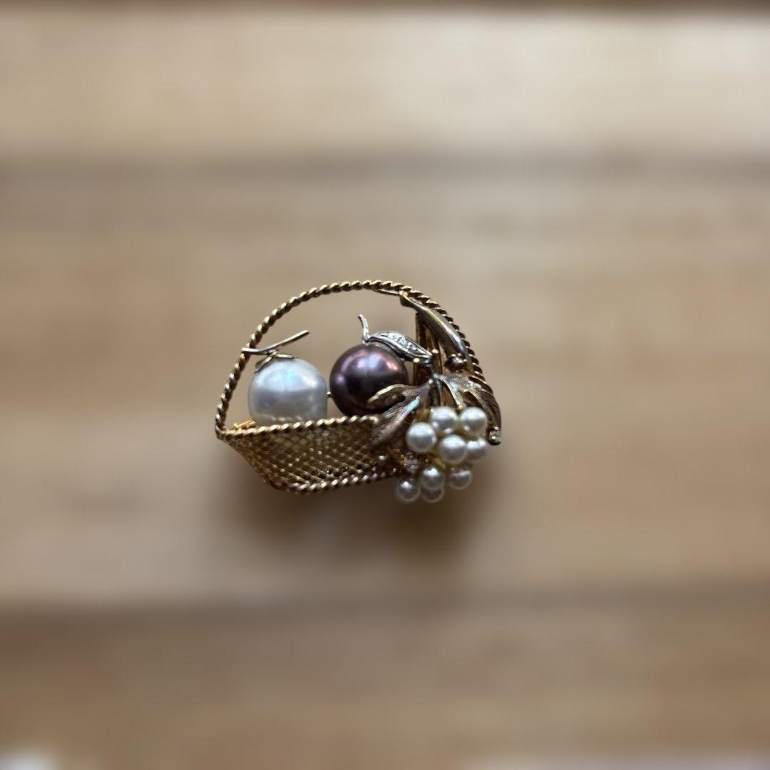 バスケット型パールブローチ