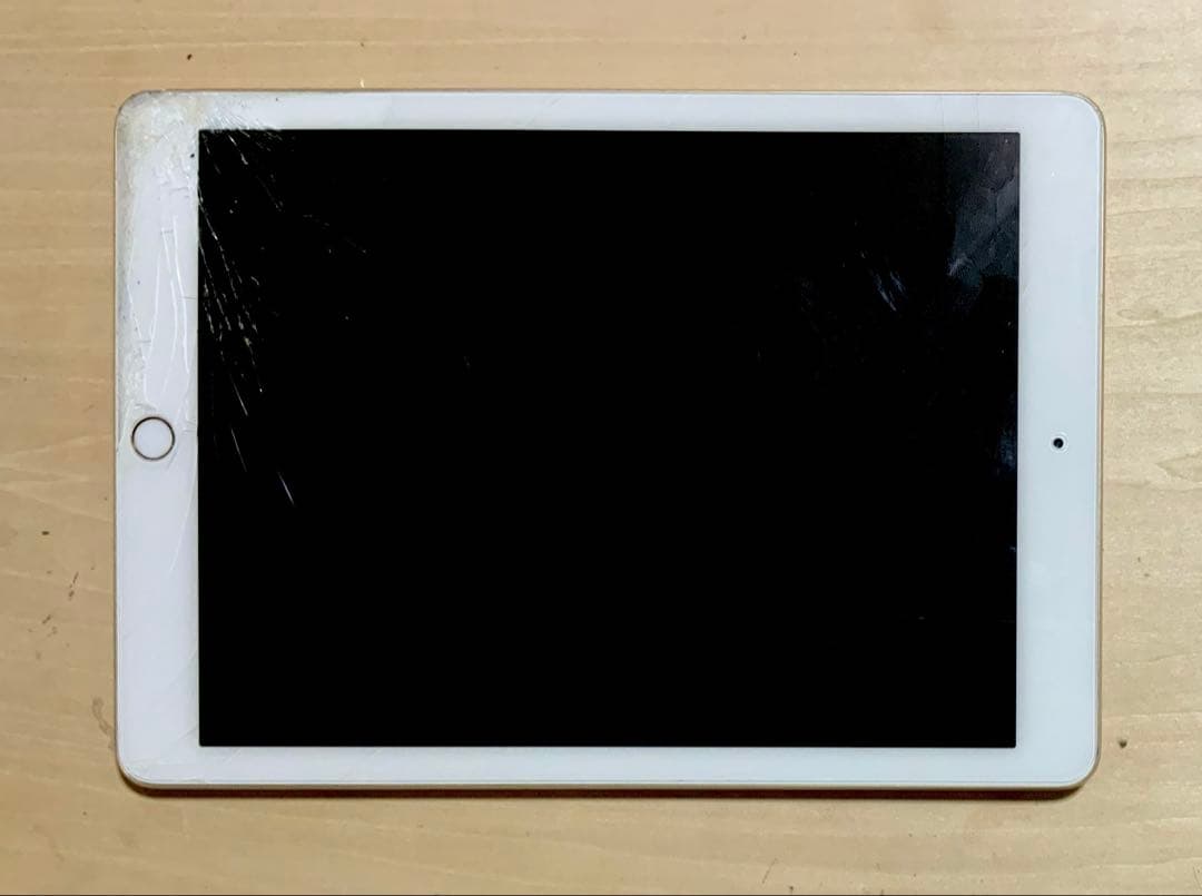 iPad pro 9.7, 128GB, WIFIモデル, ゴールド, 画面割れ