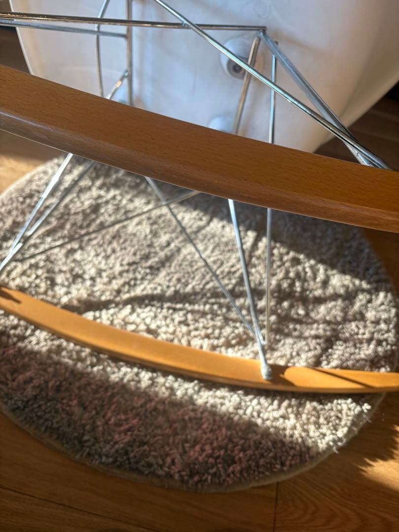 イームズ　Eames ロッキングチェア　リプロダクト　ホワイト