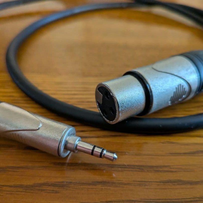 AT2040コンデンサーマイクとNearStreamオーディオインターフェース