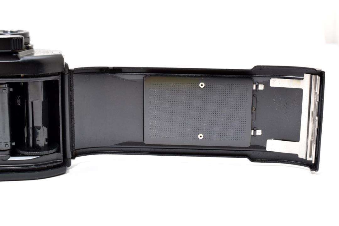 美品 NIKON ニコン EM フィルムカメラ モルト新品交換済 M188