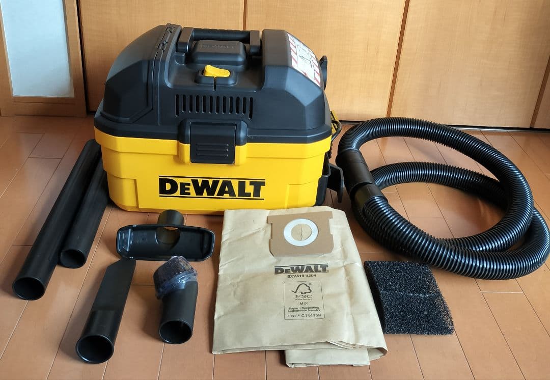 乾湿両用　バキュームクリーナー　DeWALT 掃除機 デウォルト　DXV15TJ