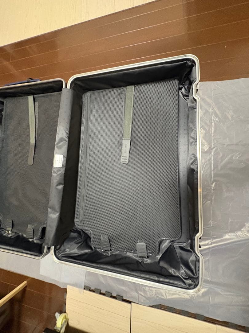 3年使用　リモア　青 安いよー安いよーお買い得だよ