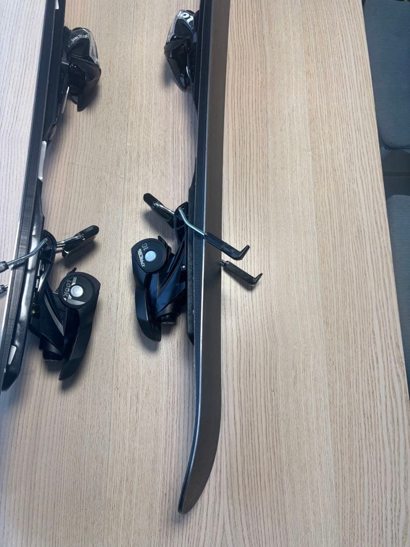 ZUMA krüz スキー板 99cm LOOKビンディング付　収納ケース付