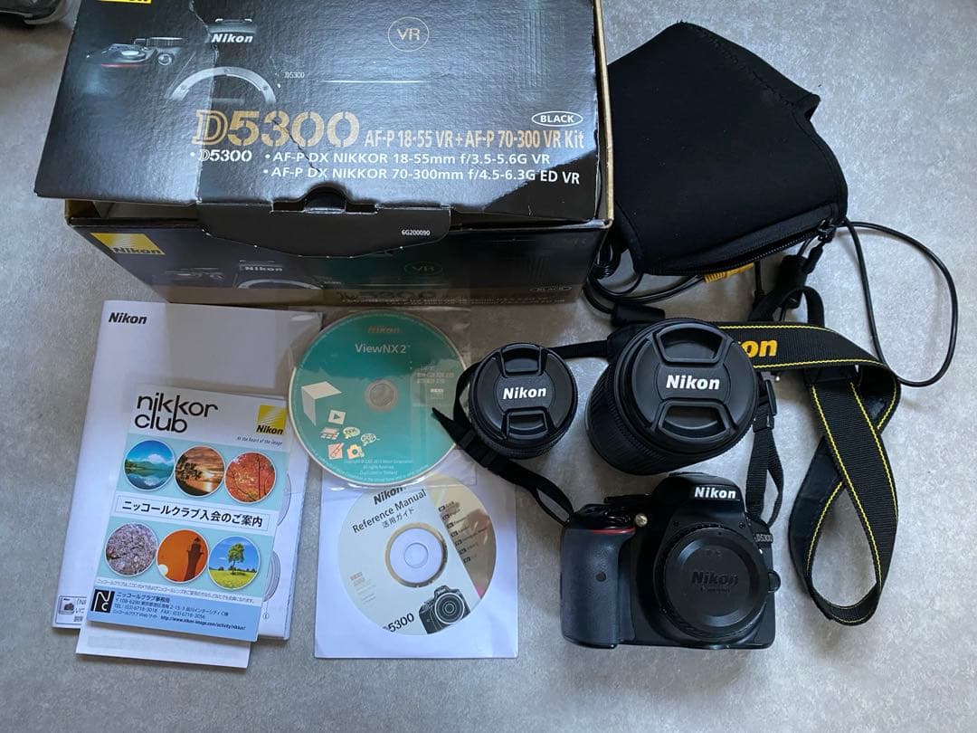 Nikon D5300 デジタル一眼レフカメラ　ダブルレンズセット