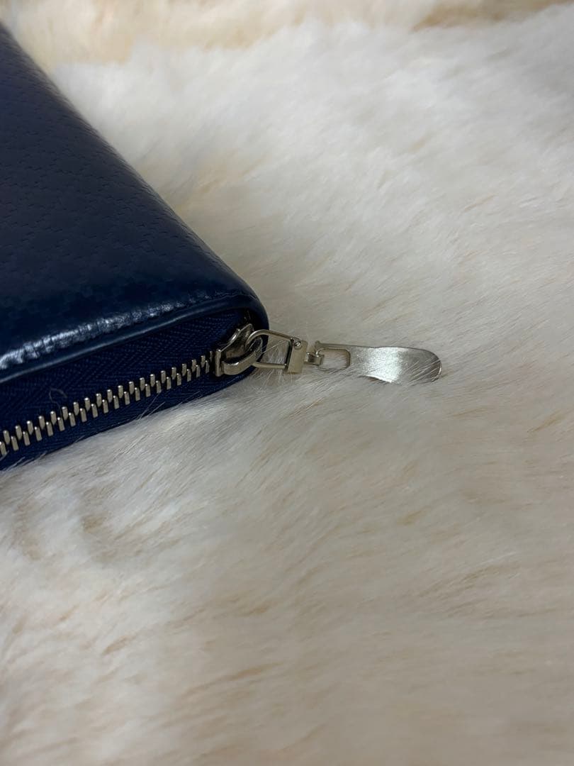 と*ぴ様 【美品】GUCCI グッチ　ディアマンテ　ラウンドファスナー　ネイビー