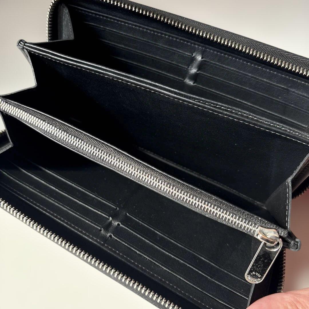 ルイヴィトン　長財布　マヒナ　ブラック