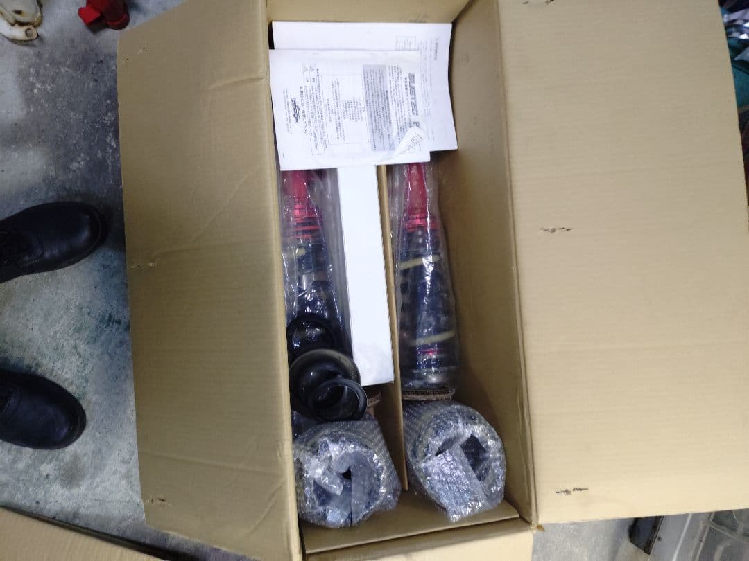 ダイハツ　エッセ　タナベ　車高調