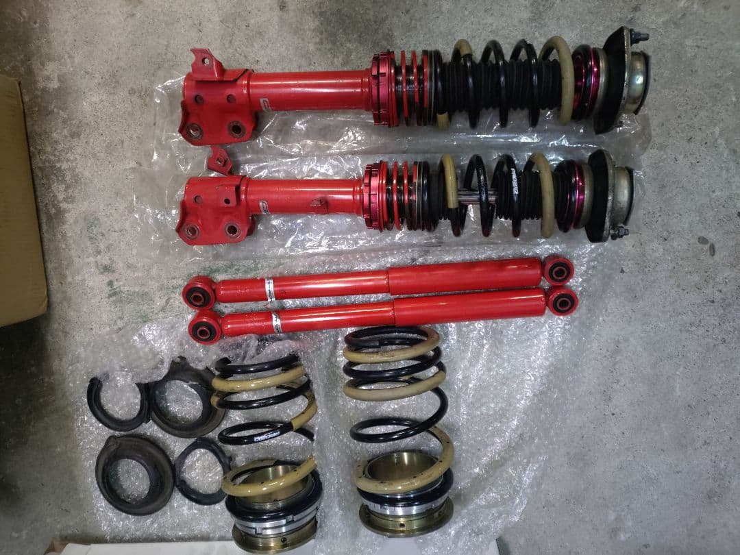 ダイハツ　エッセ　タナベ　車高調