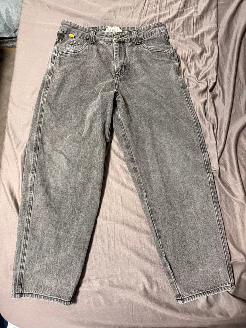 Dime グレー デニムパンツ