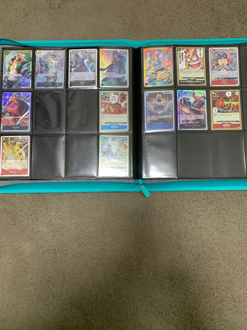 ワンピース カード　ファイル付き引退品