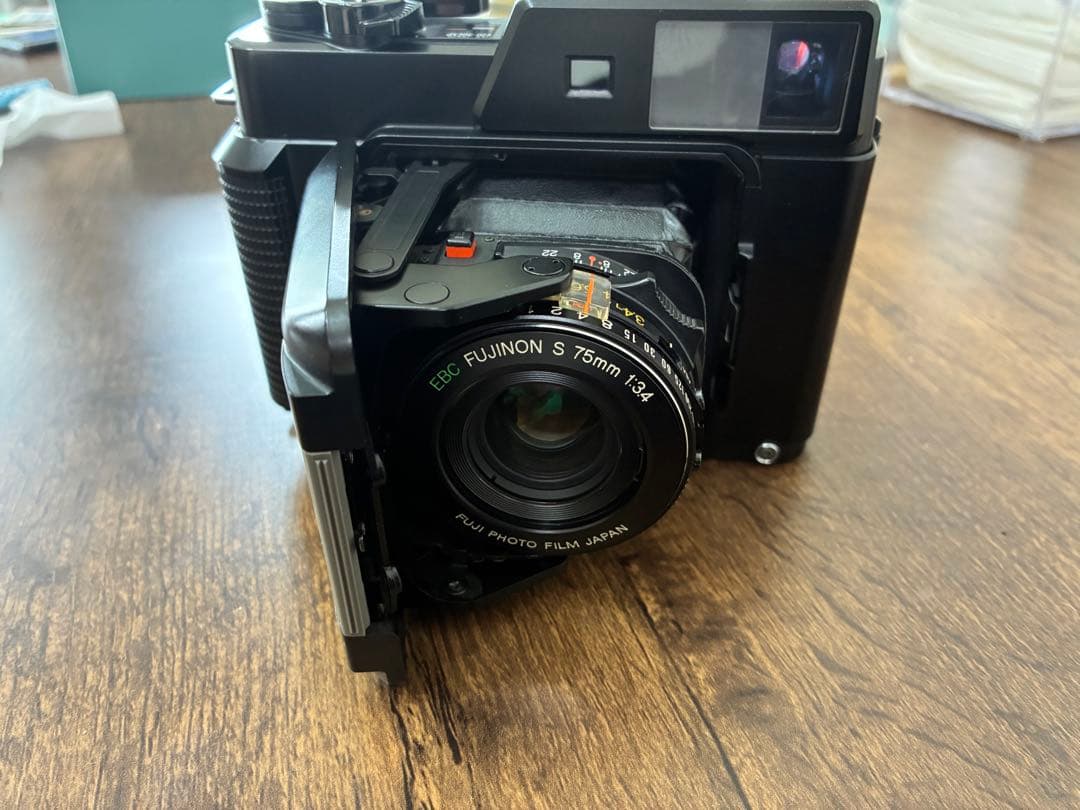 Fuji GS645 カメラ