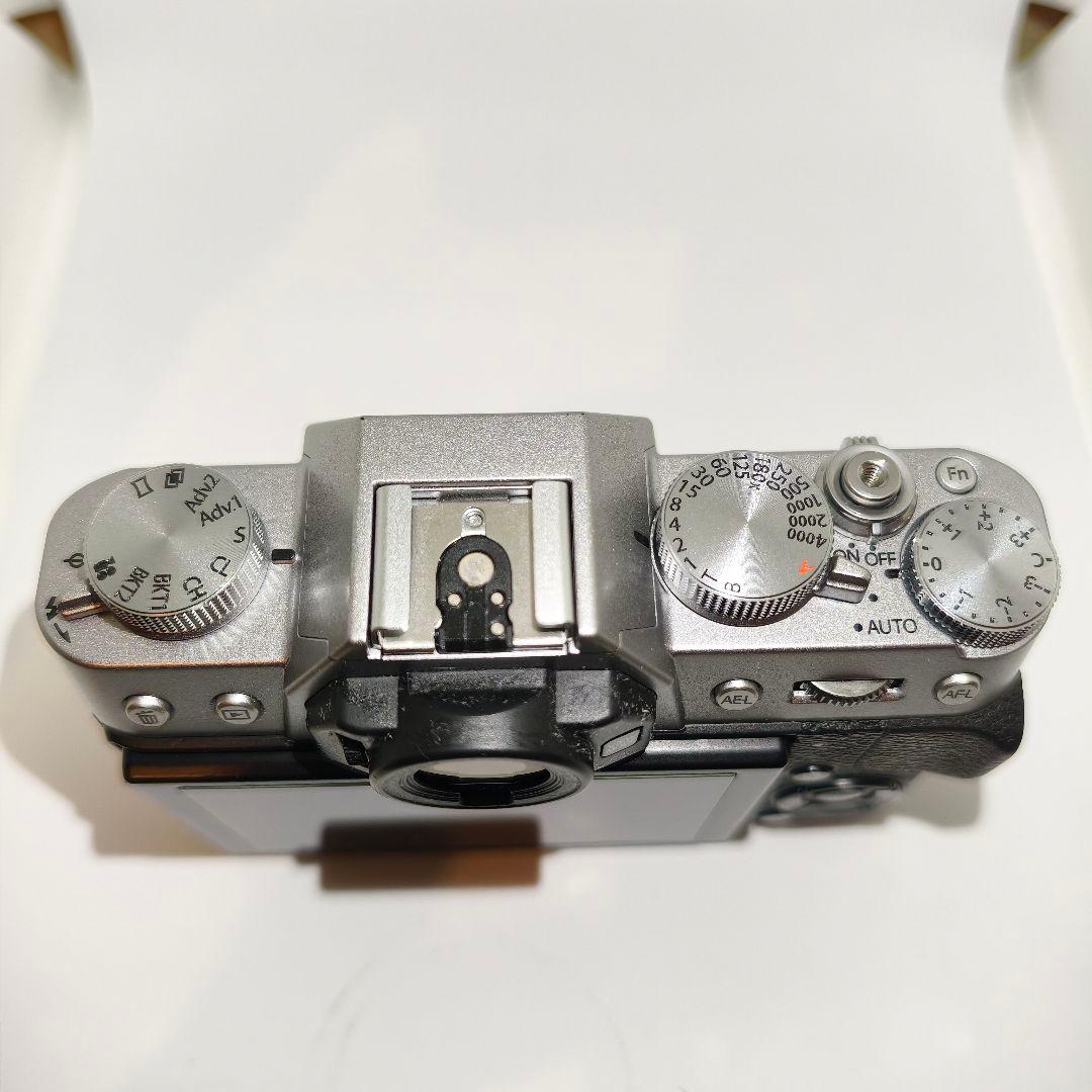 FUJIFILM X-T20 ボディ おまけ多数 グリップ/サムレストなど