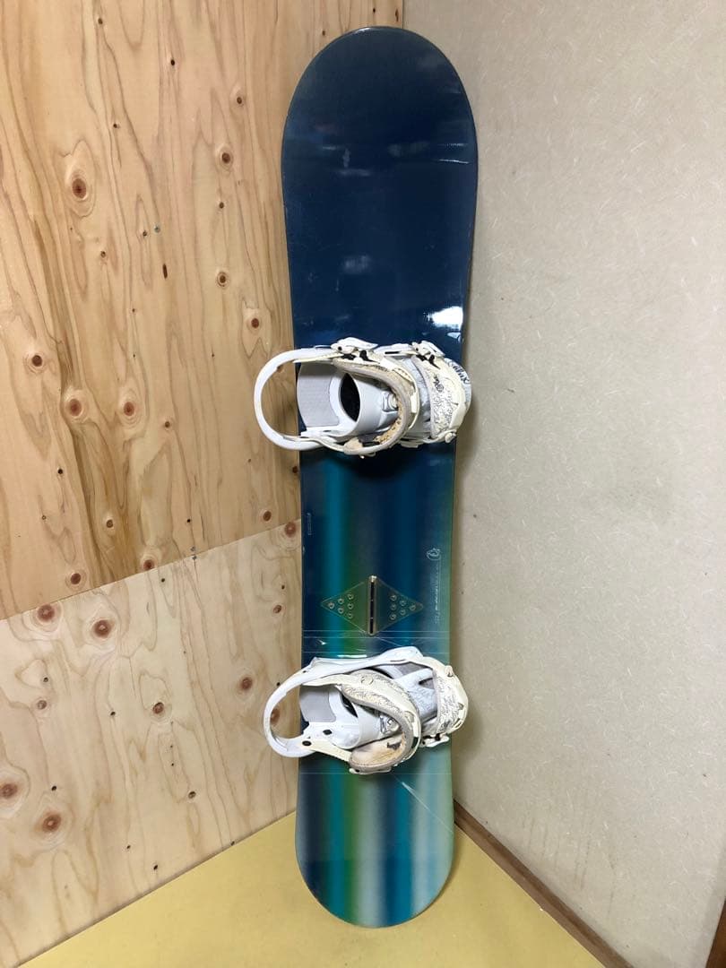 限界値引き　BurtonスノーボードFLUXビンディングセットSUPERFLY