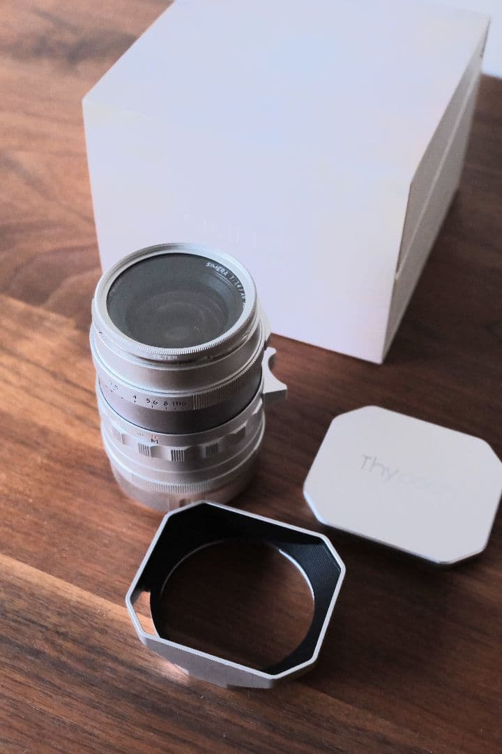 【極美品】Thypoch Simera 28mm f/1.4 Xマウント