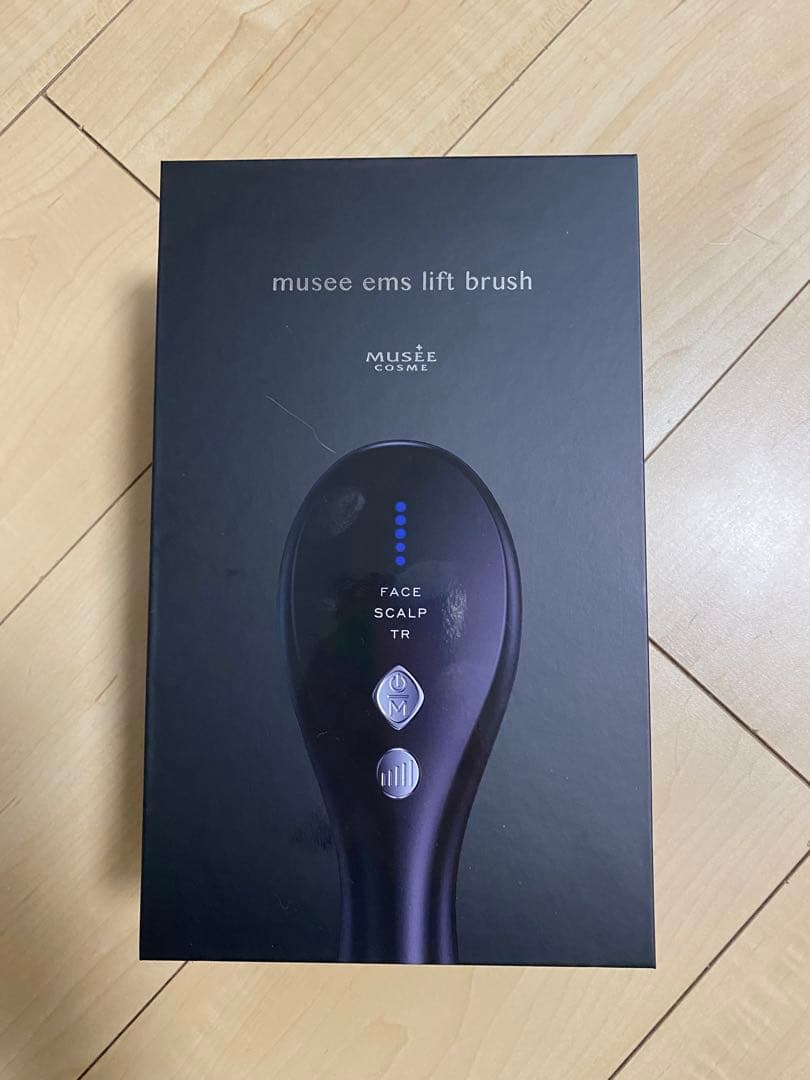 musée ems lift brush 美容器