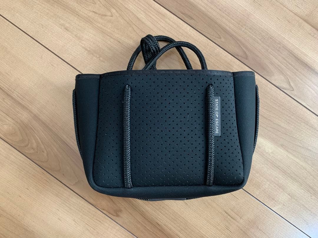 ステイトオブエスケープ　ブラック　ショルダーバッグ　ロンハーマン