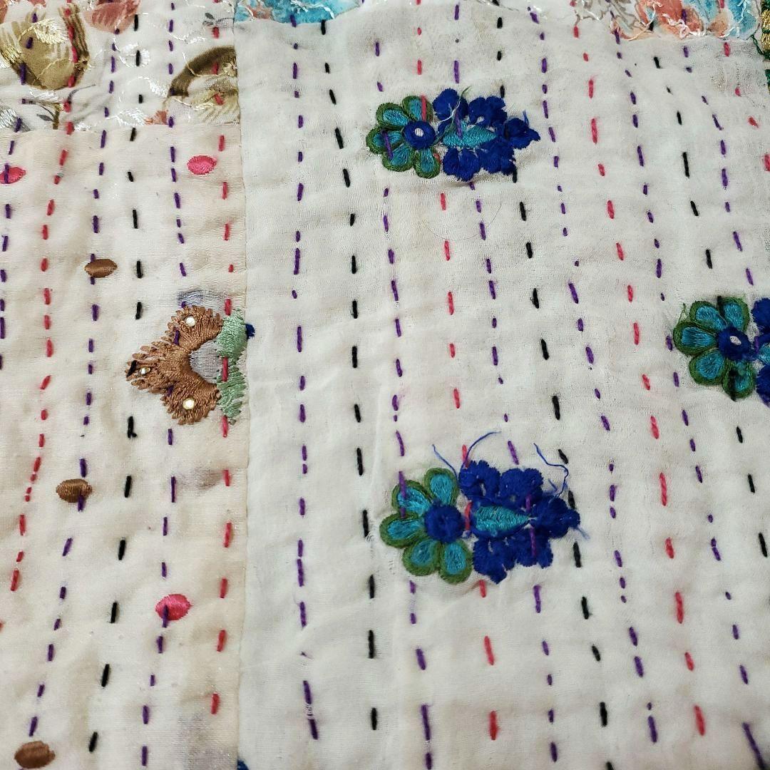 パッチワーク刺繍マルチカバー　ラリーキルト　シングルベッドh