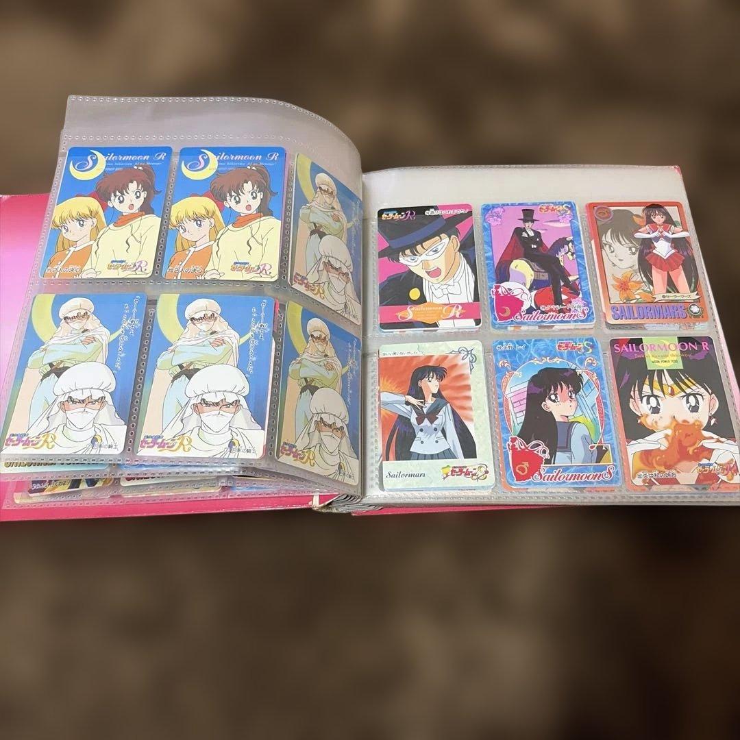セーラームーン　カードダスファイル　カード約150枚入り　キラカード有り