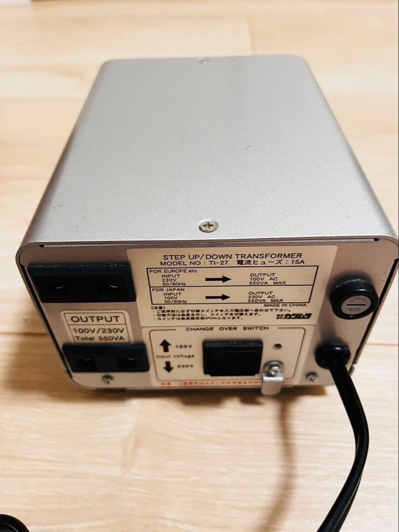 変圧器 100V/230V 1500W 昇圧・降圧　海外赴任の方向け