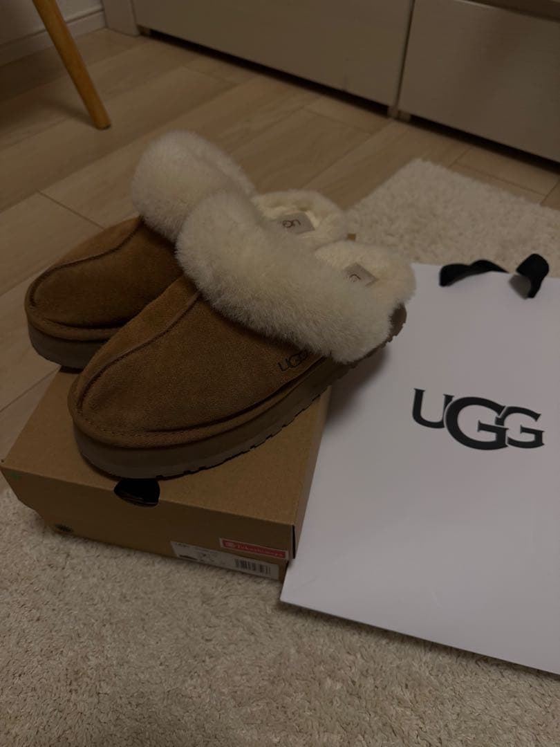 UGG スリッポン