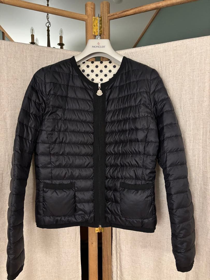 モンクレール　MONCLER ノーカラーダウンジャケット　リバーシブル