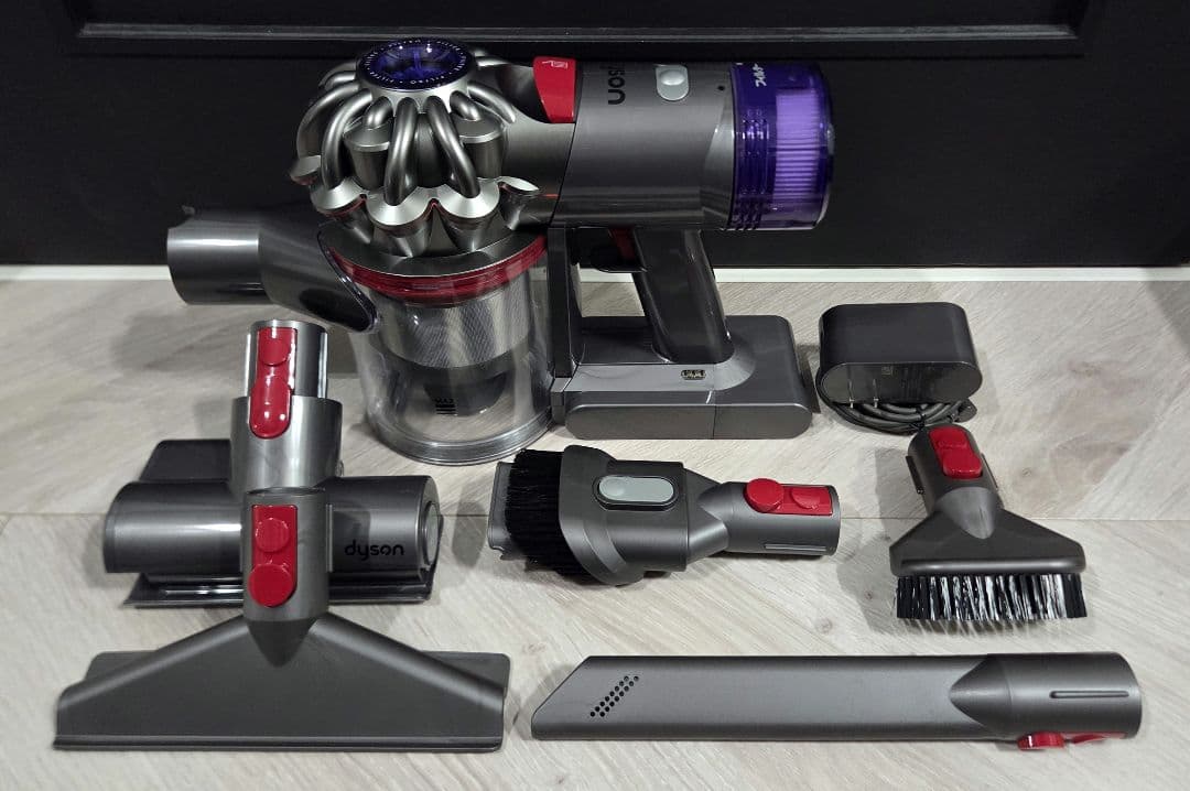 ①ダイソン dyson V8 slim SV10K ハンディクリーナー 46分
